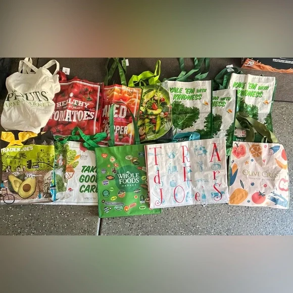 Sprouts Trader Joe’s Whole Foods Reusable Grocery Tote Collection lot new 12x - Picture 2 of 2